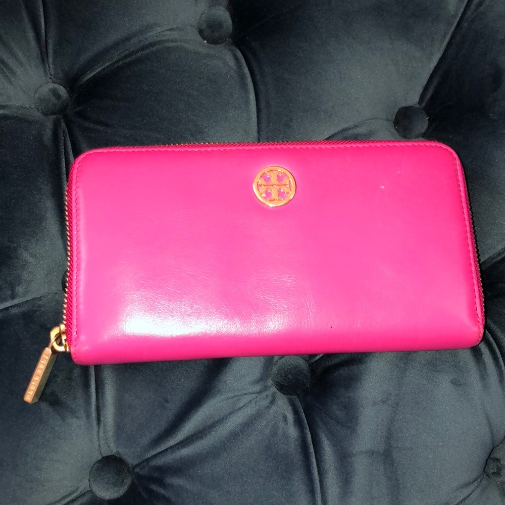 Tory Burch Wallet